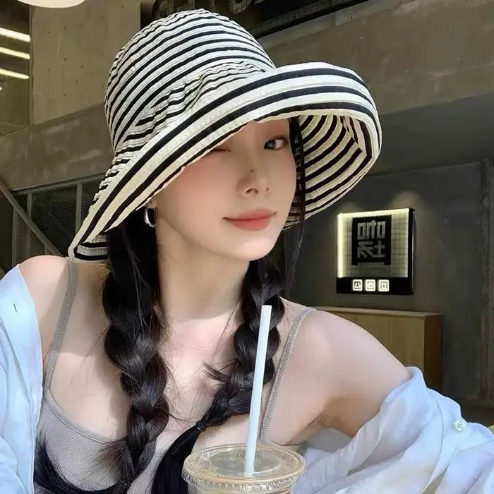 Chapeau Bob Vintage Rayé à Large Bord pour Femme