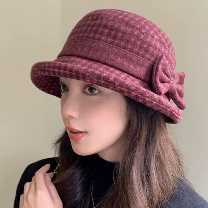 Chapeau haut-de-forme pour femmes d'âge moyen et âgées