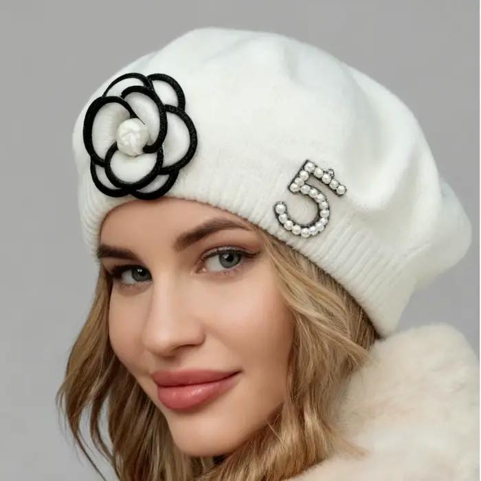 Béret tricoté élégant rétro français femme fleur perle hiver automne romantique chapeau haut-de-forme occassionnels sorties événements