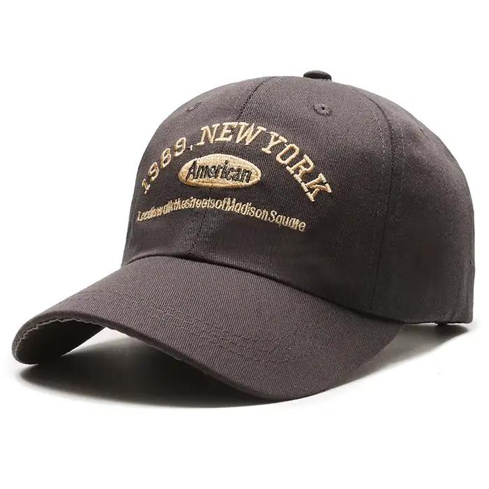 Casquette sportive en coton polyester unisexe avec visière large pour homme et femme pour sorties en plein air et occasions décontractées