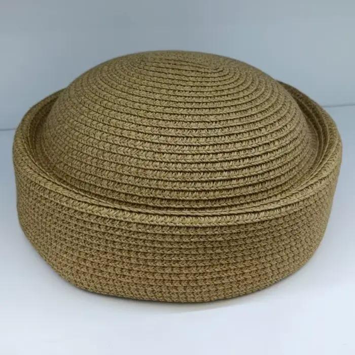 Chapeau de paille style pillbox