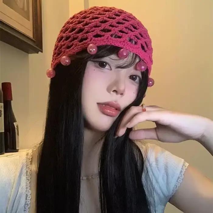 Chapeau tricoté à la main avec perles creuses pour femme, polyester, design bohème, respirant et portable, idéal pour vacances et sorties décontractées
