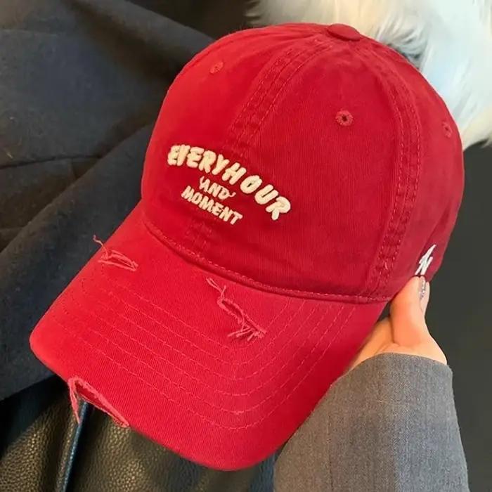 RICYGVM chapeau de Baseball rouge pour femmes lettre brodée casquette de langue de canard Sport de plein air