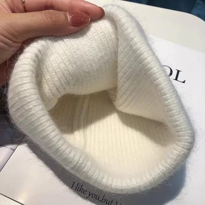 2024 Angora tricot chapeau d'hiver pour femmes fourrure de lapin moelleux tricoté bonnets corée luxe Bonnet femme doux
