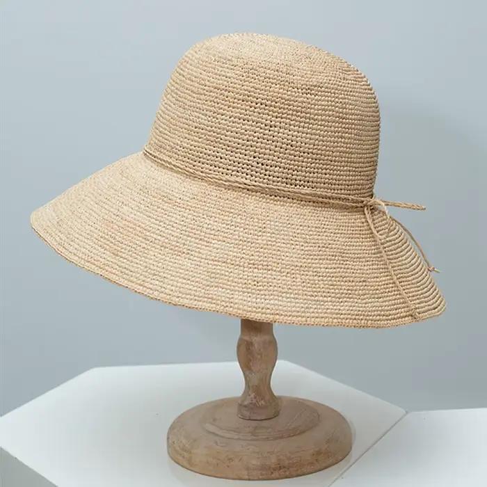 Chapeau d'été pour femme en raphia