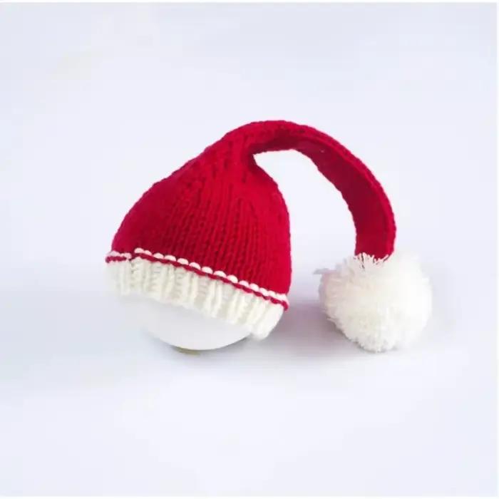 Chapeau de père noël pour nouveau-né