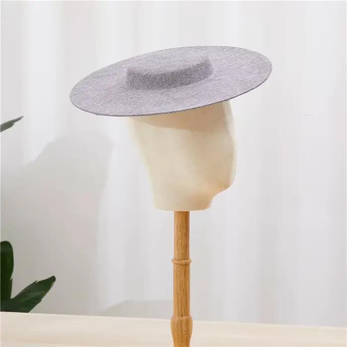 Base de Chapeau Multicolore avec Ruban