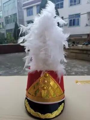 Chapeau de groupe de musique rouge pour enfants et adultes cosplay militaire vêtements de sauna chapeaux de performance scolaire avec plumes fournitures de festival