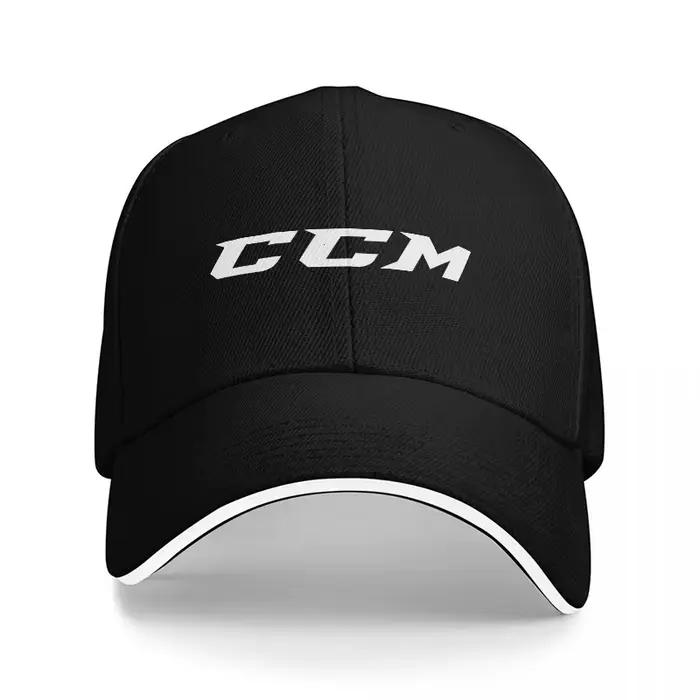 Casquette de baseball CCM noire avec bordure blanche et logo brodé pour les fans de hockey et les passionnés de sport