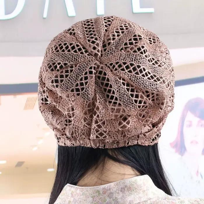 Chapeau en dentelle à fleurs pour femme