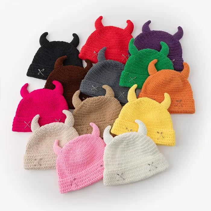1pc unisexe cornes dessin animé bonnet chapeau