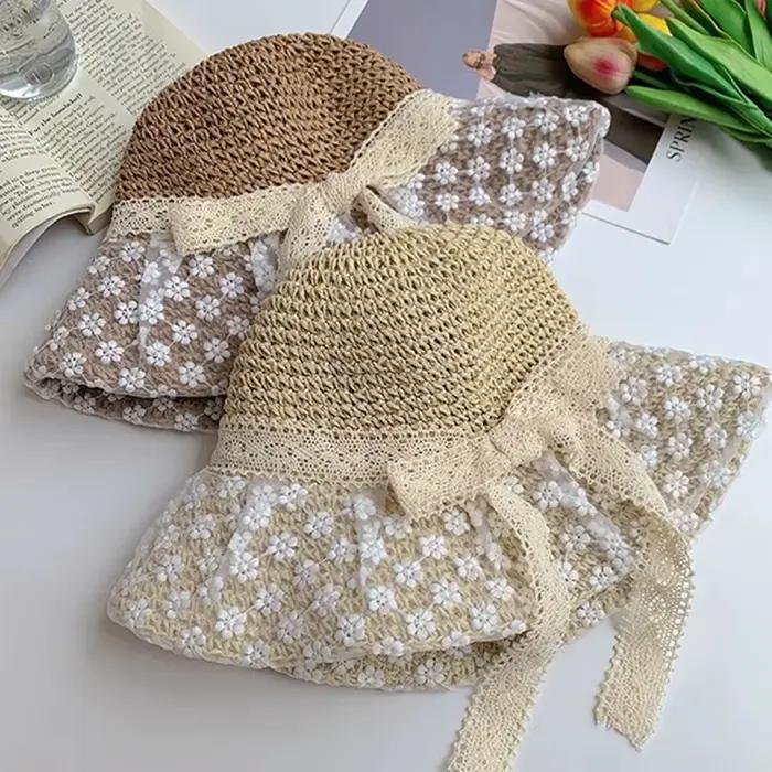 Chapeau de soleil élégant en paille respirant à fleurs pour femme