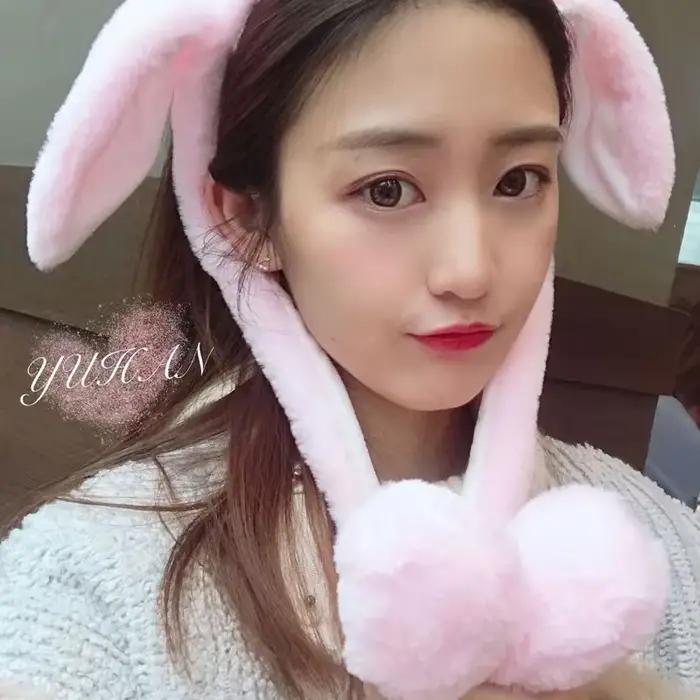 Chapeau de lapin d'halloween avec oreilles mobiles