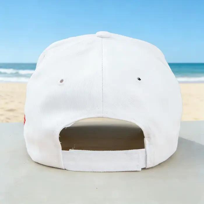 Un chapeau américain blanc à la mode avec des détails "45-47"