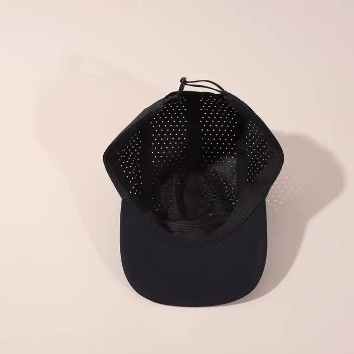 Casquette à 5 panneaux perforée personnalisée pour hommes