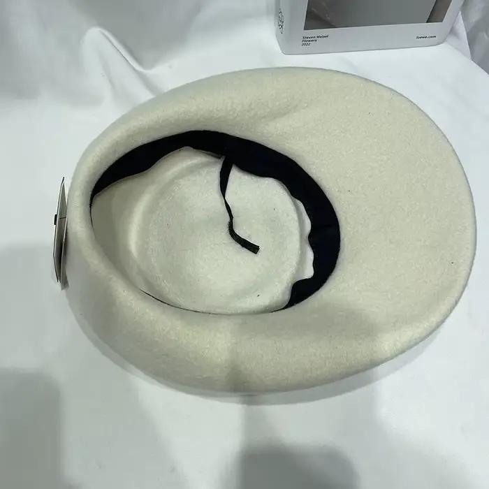 Béret en feutre de laine pour femmes