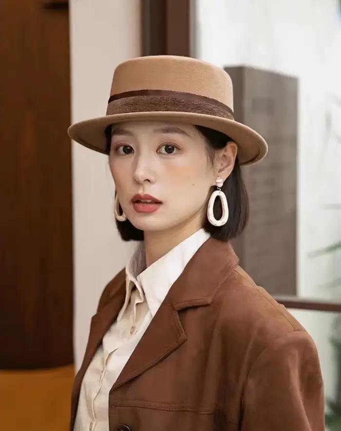 Mode française nouveau automne et hiver tout élégant vintage plat chapeau femmes