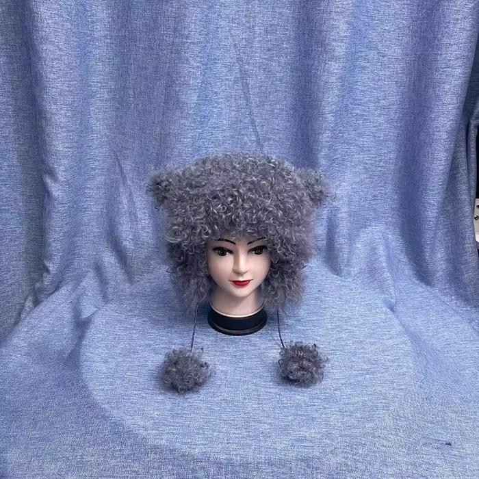 Chapeau d'hiver chaud en laine bouclée avec dessin animé d'animal