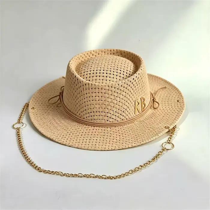 Chapeau de soleil en paille avec chaîne décorative