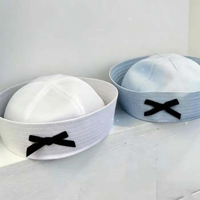 Béret à nœud papillon tendance