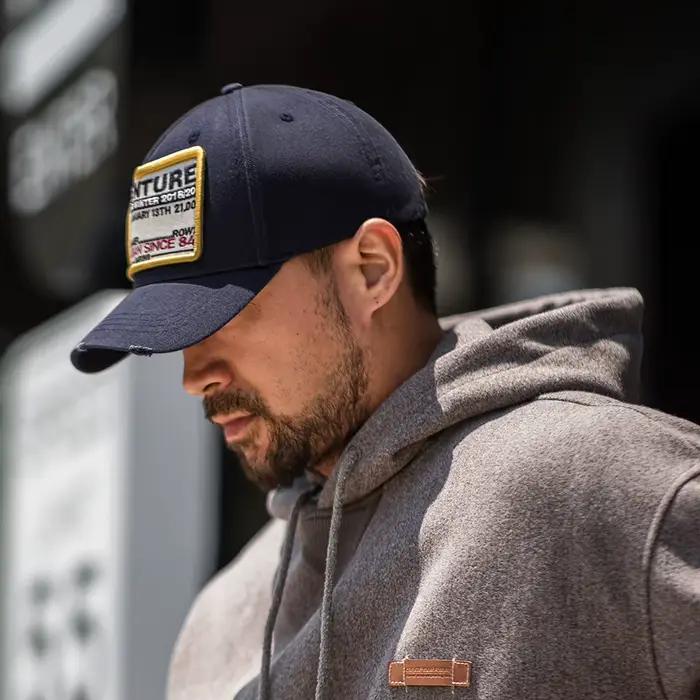 Casquette de baseball réglable avec lettre rétro Maden