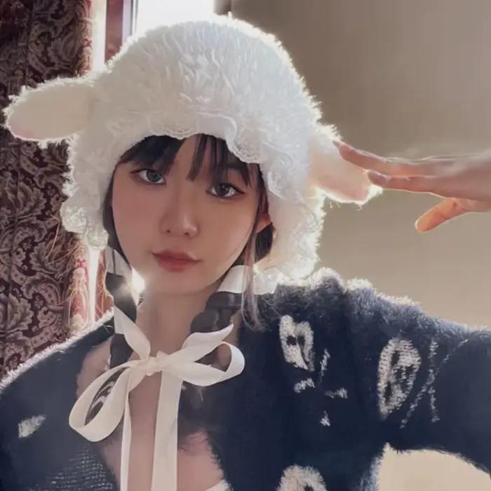 Chapeau décoratif d'oreille de mouton pour femmes