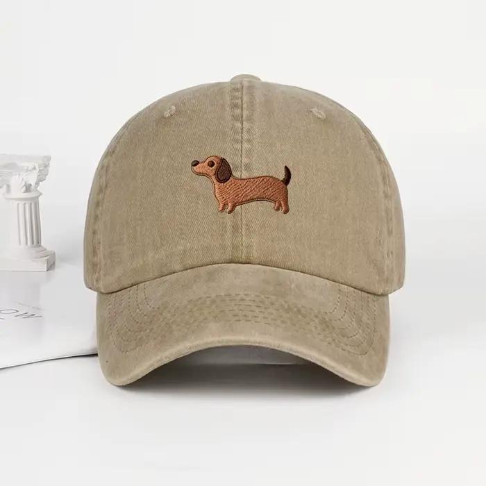 Casquette de baseball brodée multicolore lavée motif Teckel