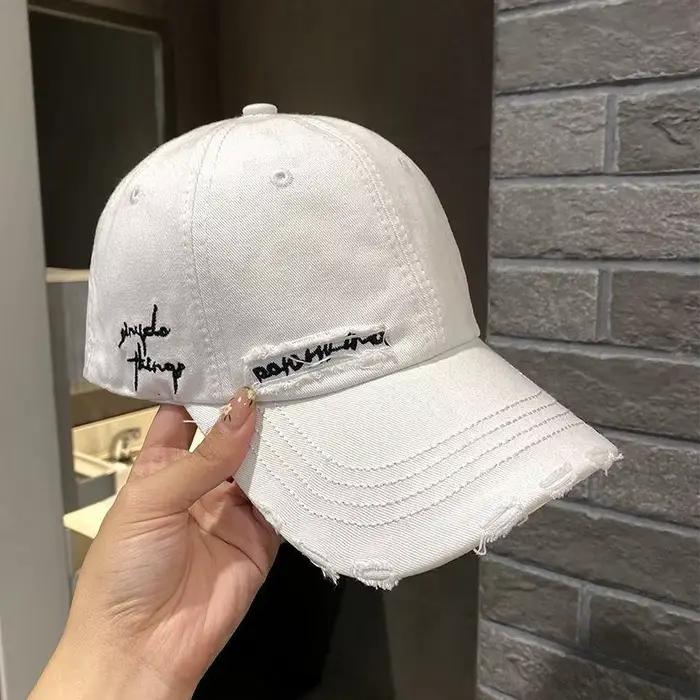 Casquette de baseball plissée violette