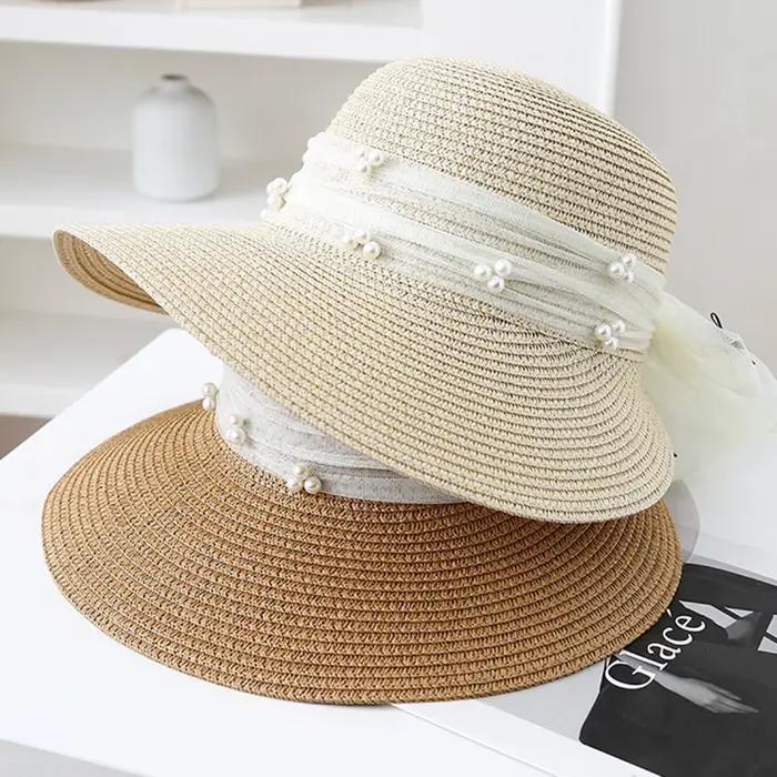 Chapeau de soleil en paille élégant avec nœud en maille de perles pour femmes