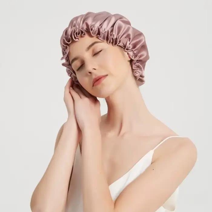 Grand Bonnet en Satin pour femmes
