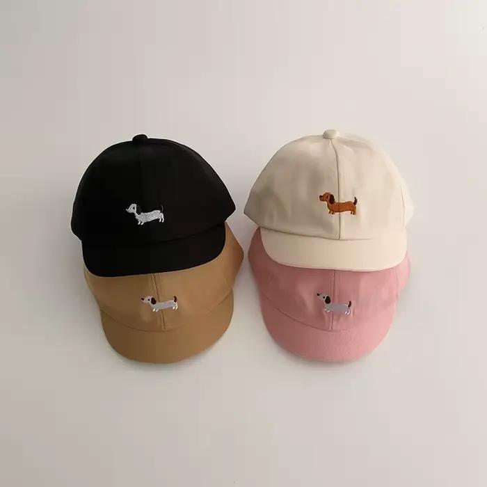 Casquette de baseball en coton brodée chiot