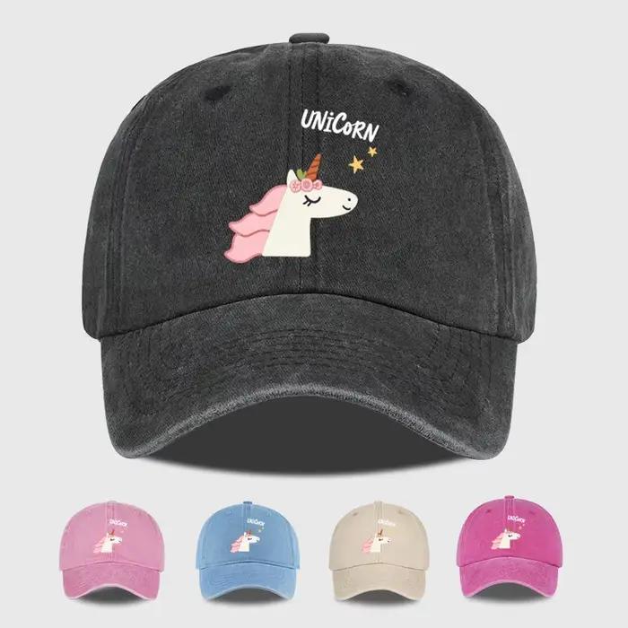 Une jolie casquette de baseball à thème licorne avec un imprimé de dessin animé – un chapeau de soleil confortable et