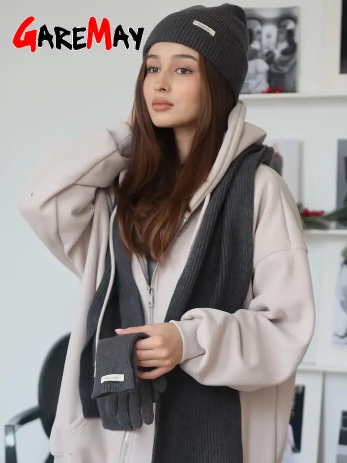 Ensemble bonnet écharpe et gants pour femme