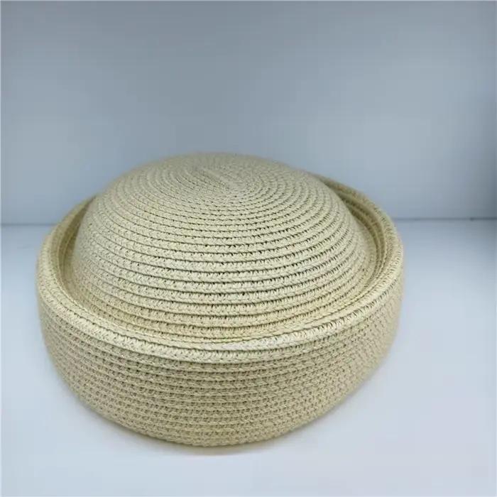 Chapeau de soleil en paille style rétro