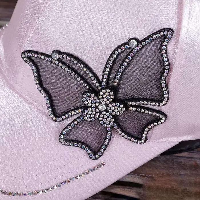 Casquettes brodées de fleurs et de papillons pour femmes