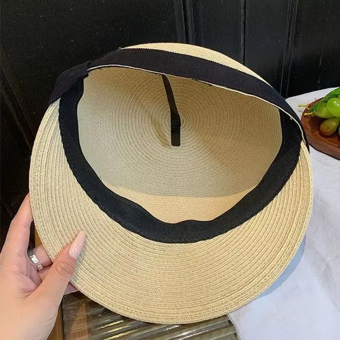 Chapeau de paille tressé élégant vintage