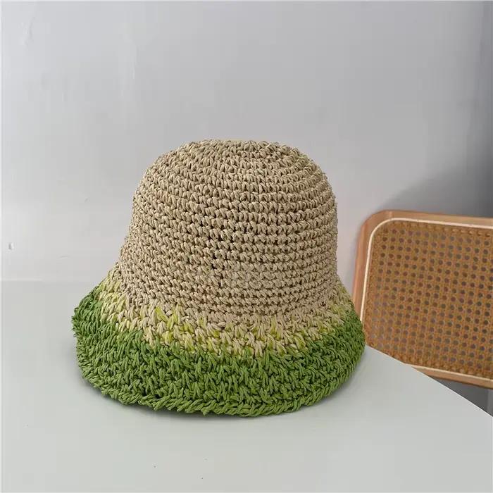 Chapeaux de paille colorés pour femmes