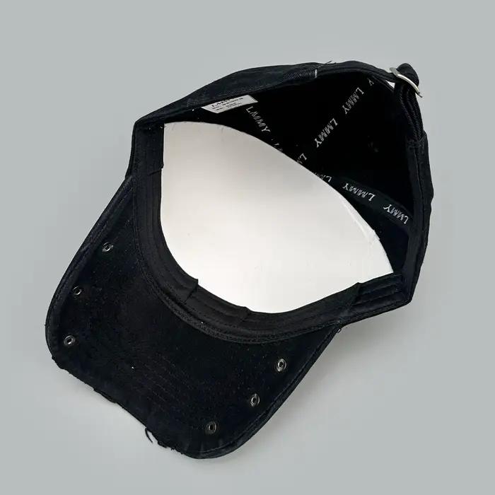 Casquettes de baseball brodées de lettres style déchiré avec rivets