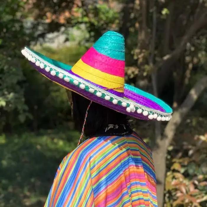Chapeau de fête mexicain à large bord
