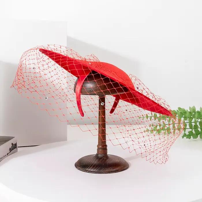 Chapeau Foral fait à la main pour femmes