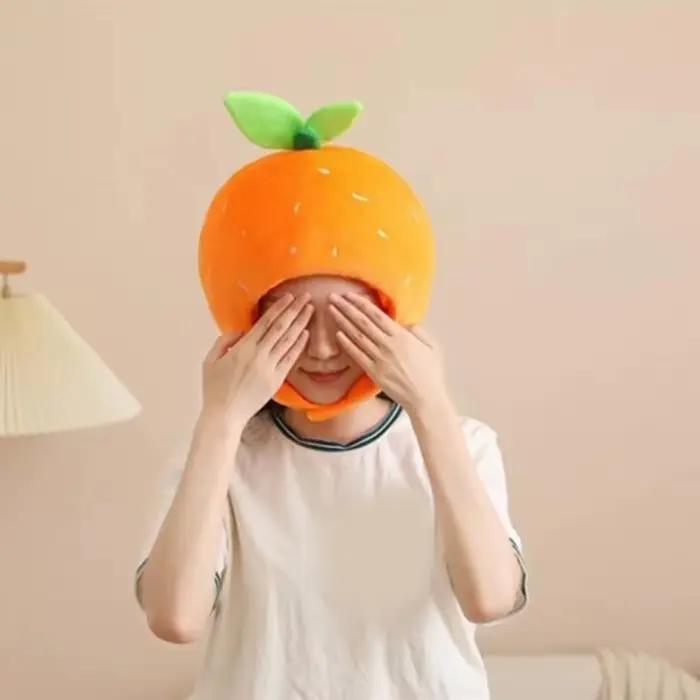 Chapeau de fruits de dessin animé mignon