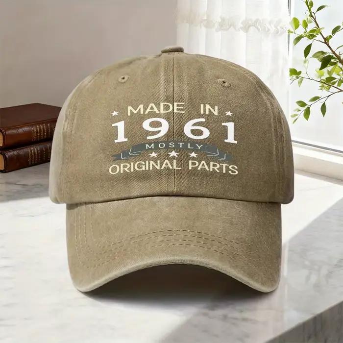 Casquette de baseball fabriquée en 1961 avec des pièces originales