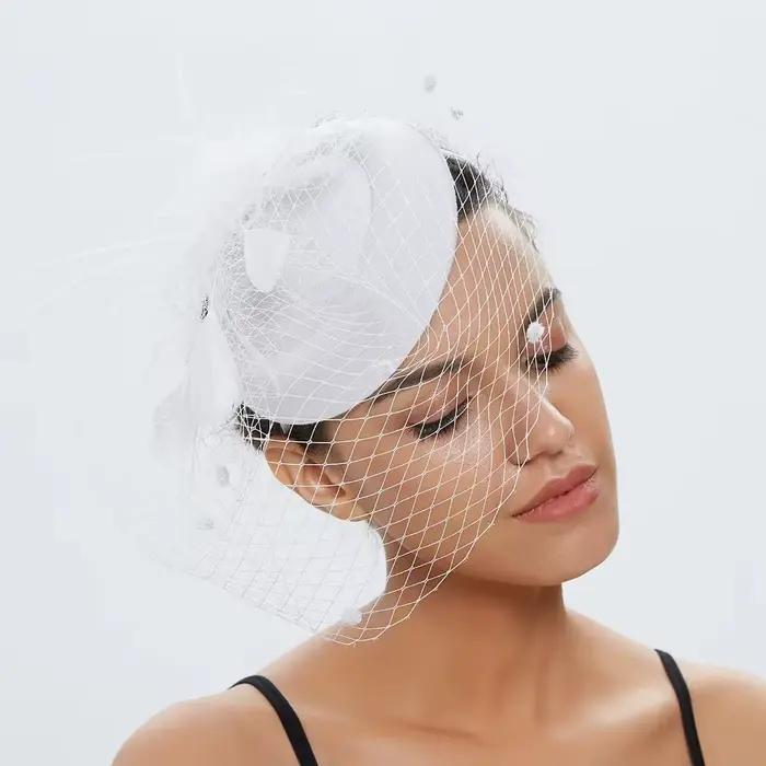 Nouveau élégant feutre Fascinator chapeau résille voile petite vague Point décor mariée Cocktail chapeaux mariage