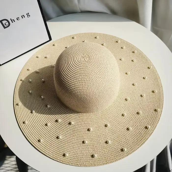 Chapeau de paille perlé fait main pour femme
