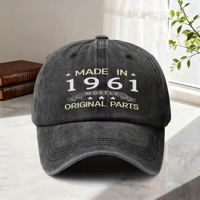 Casquette de baseball fabriquée en 1961 avec des pièces originales