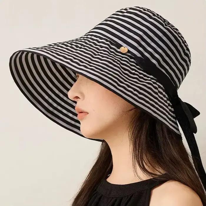 Chapeau de soleil rayé polyvalent