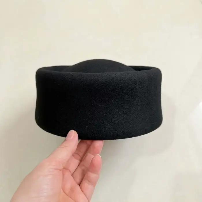 Chapeau de pilulier d'aspect Vintage pour hôtesse de l'air