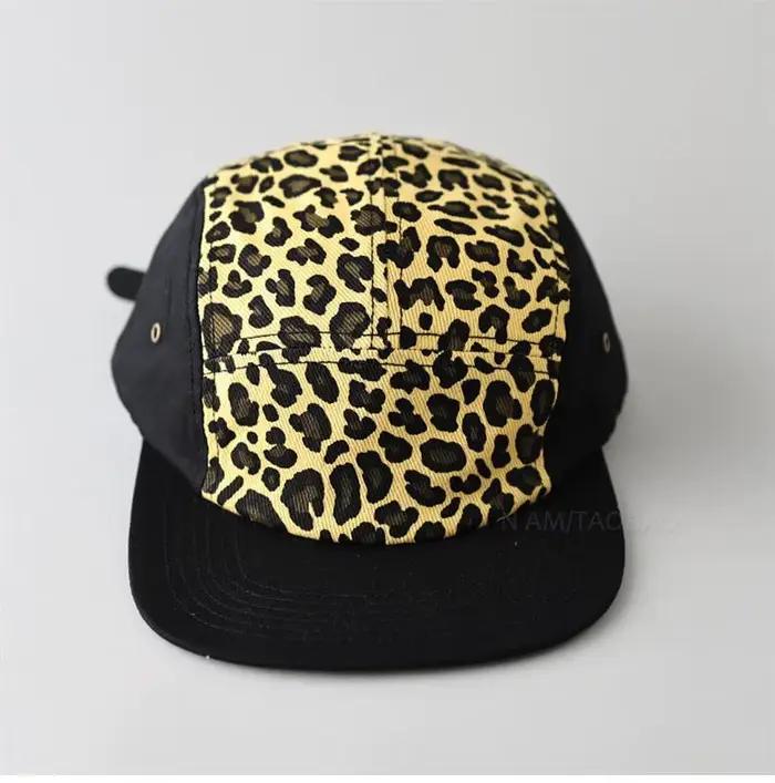 Casquette de baseball rétro à 5 panneaux avec imprimé léopard pour hommes et femmes