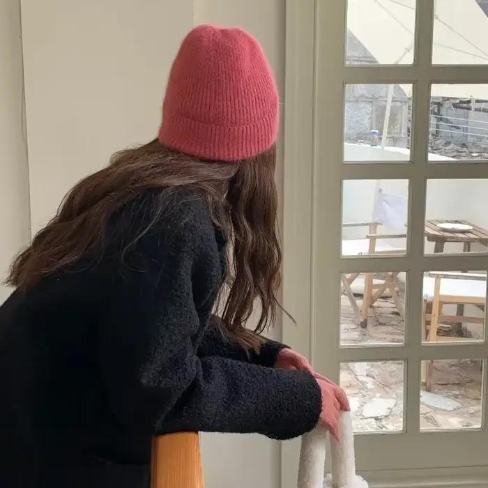 Chapeau tricoté fourrure de lapin doux et chaud pour femmes, style sportif, idéal pour l'hiver, voyage et occasions spéciales