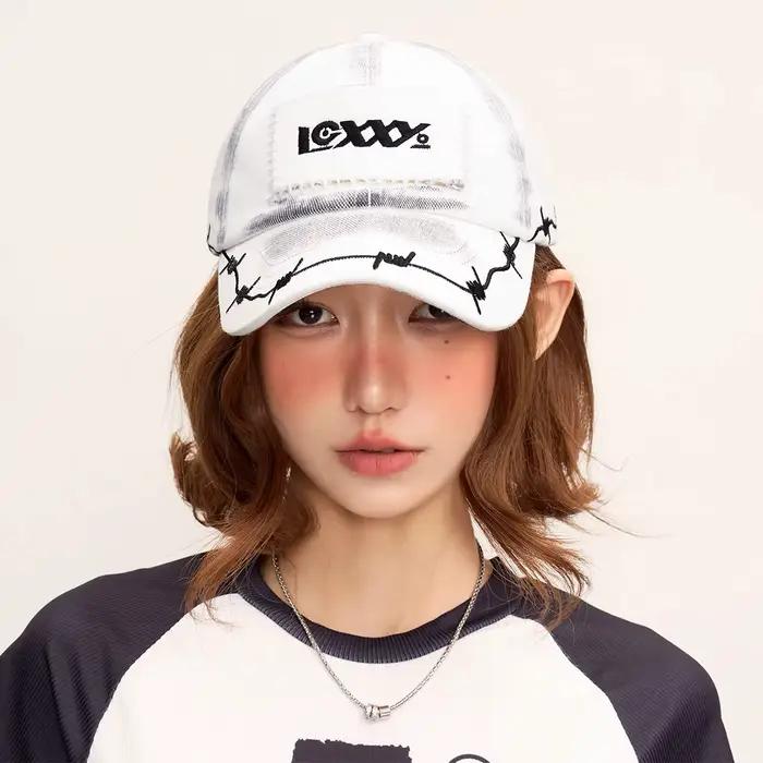 Hip Hop américain lettres brodées chapeaux de Baseball nouveaux hommes femmes parasol personnel polyvalent rue mode Niche casquettes à pointe